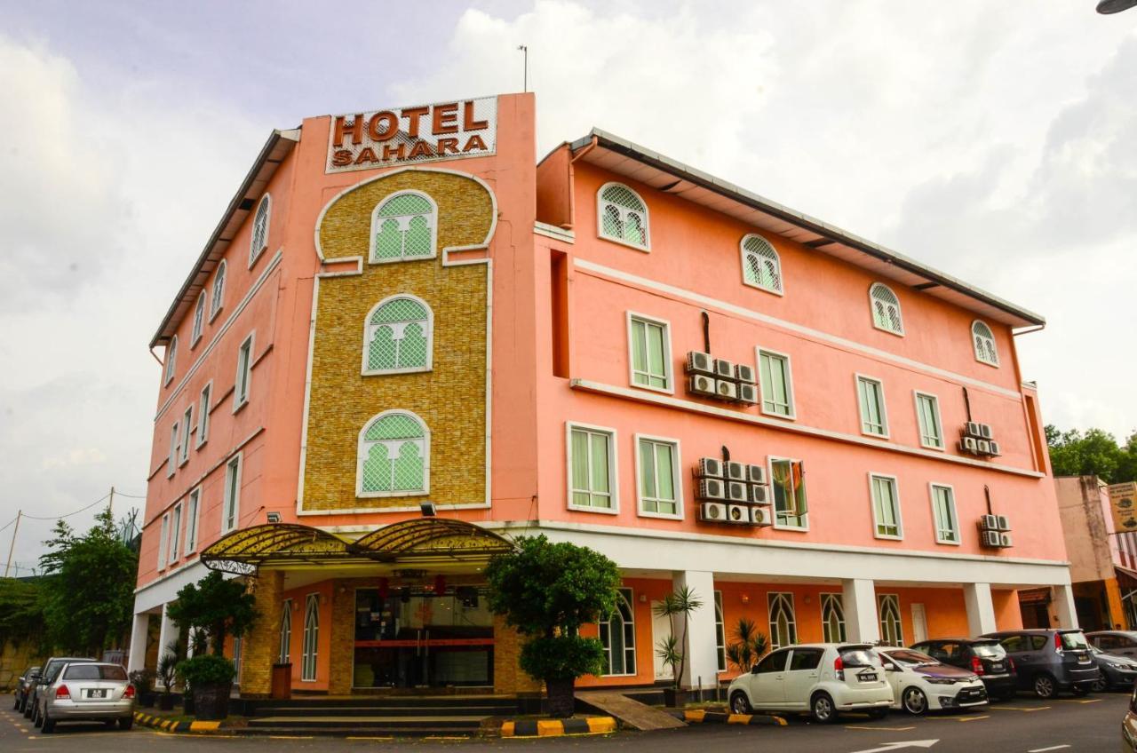 Hotel Sahara Sdn Bhd ราวัง ภายนอก รูปภาพ