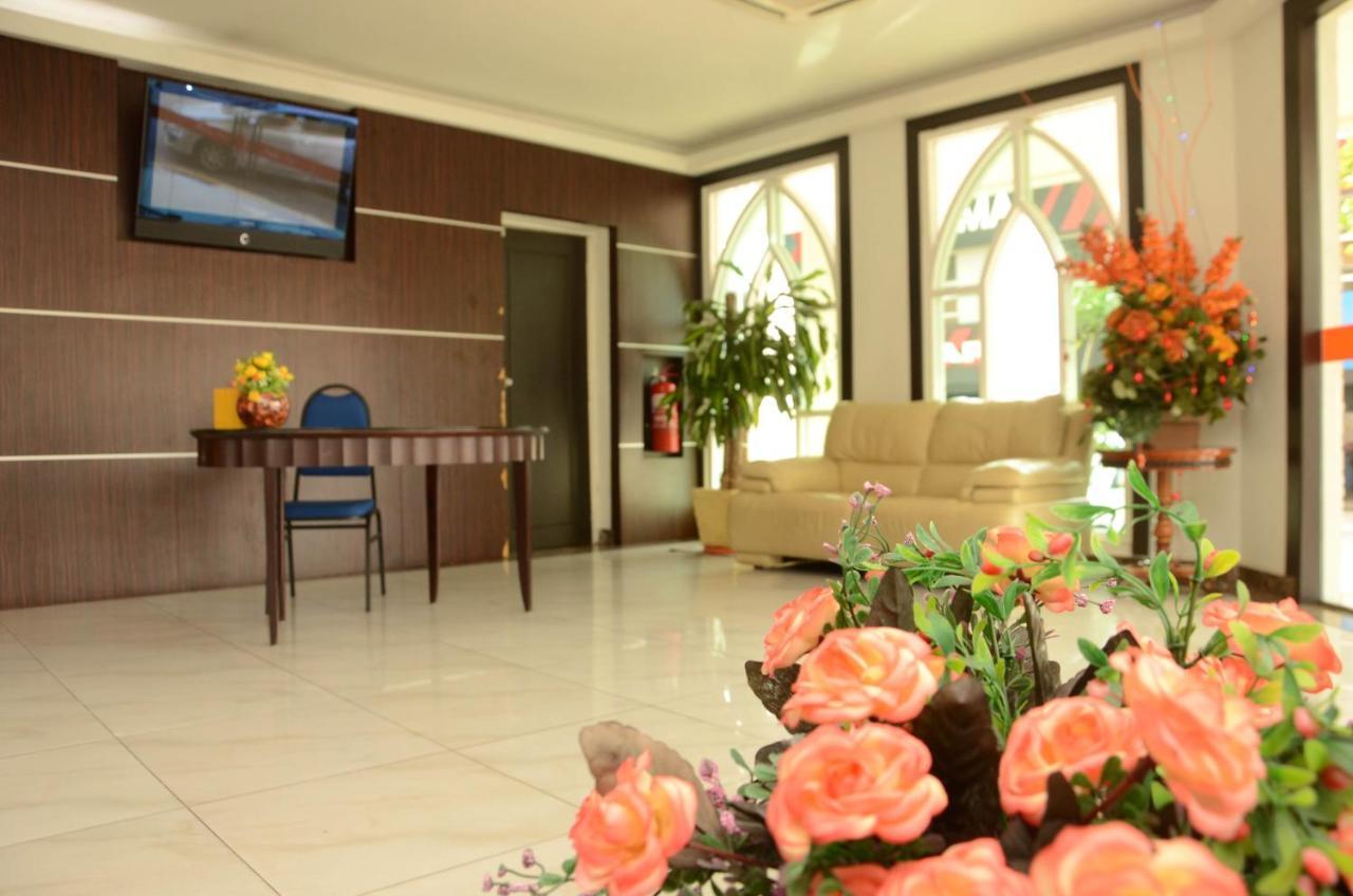 Hotel Sahara Sdn Bhd ราวัง ภายนอก รูปภาพ