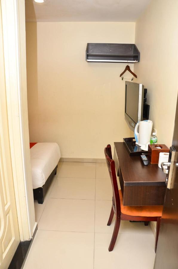 Hotel Sahara Sdn Bhd ราวัง ภายนอก รูปภาพ